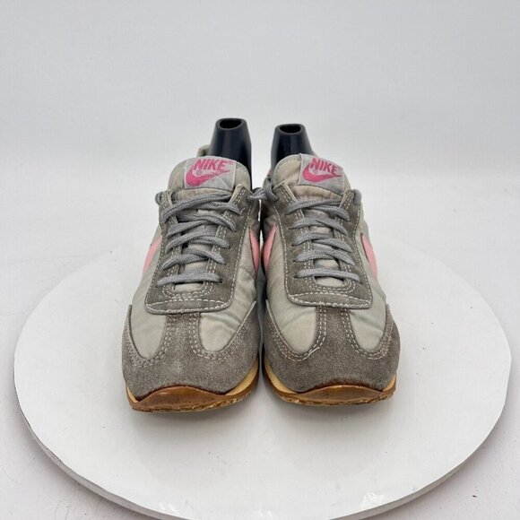 Vintage Nike Training Women Size 5 Grey Pink Suede Sneakers Made in Philippines - Picture 2 of 15